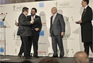 Sanitas impulsa la investigaci�n contra el c�ncer de ovario